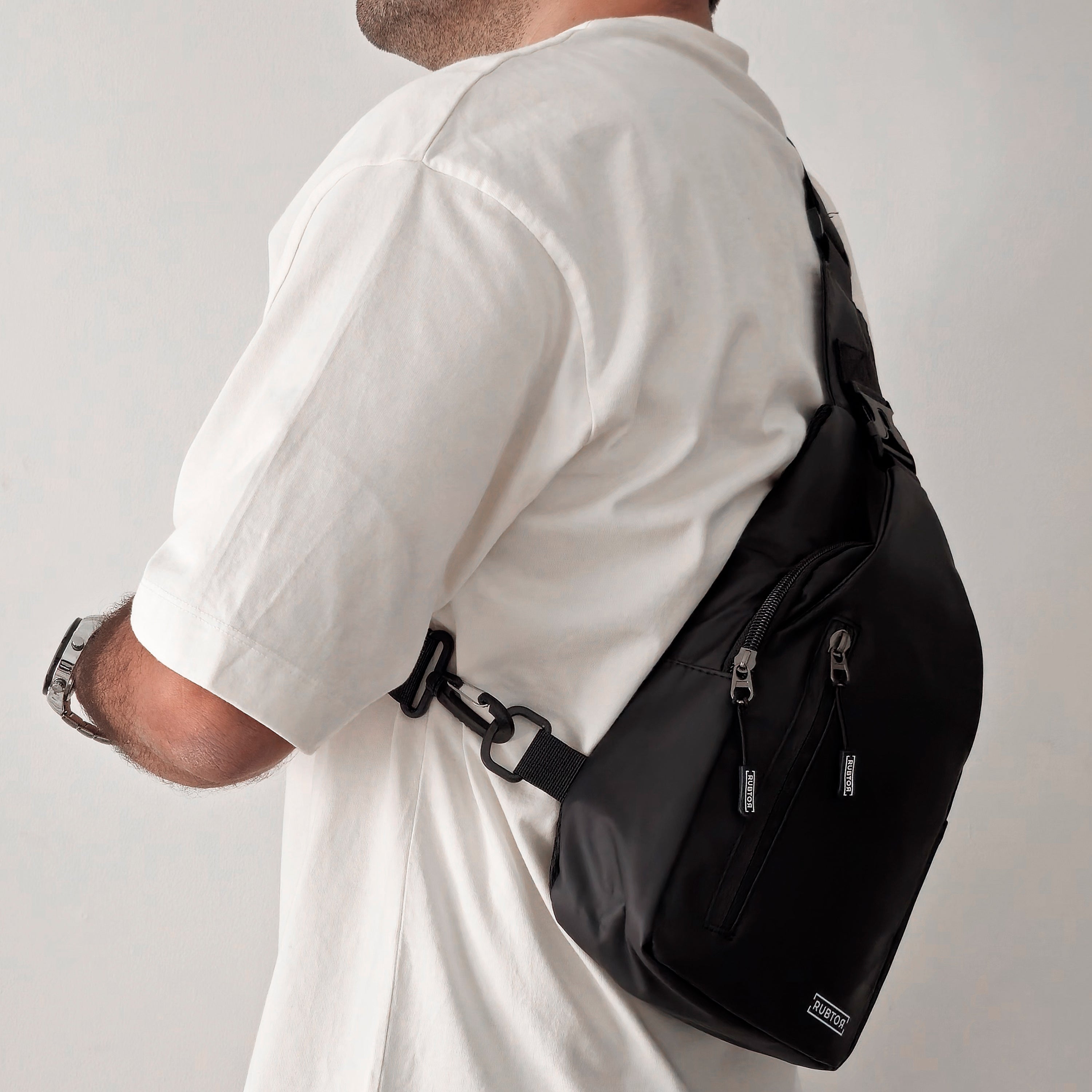 Bandolera RUBTOR Black | minimalista unisex resistente a salpicaduras