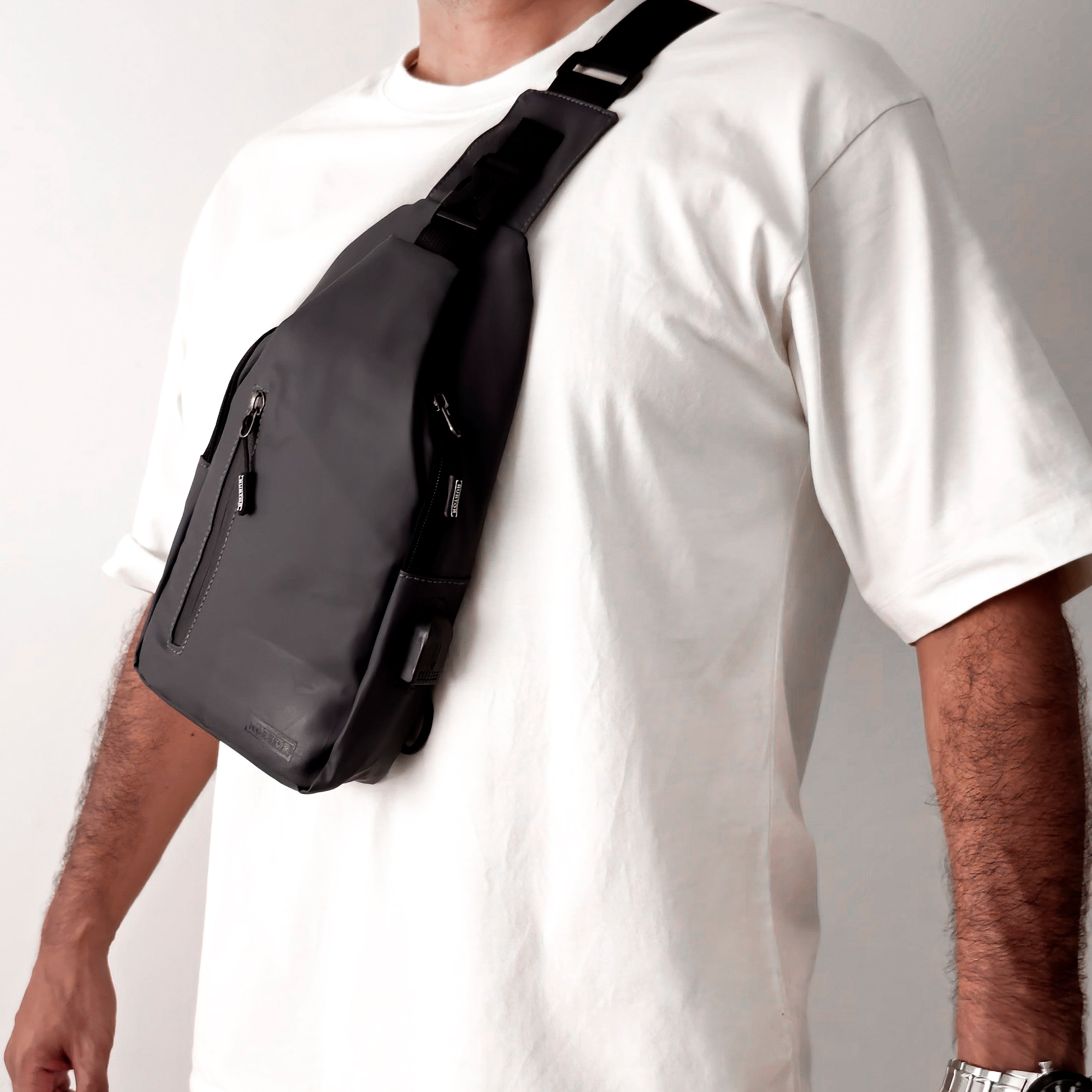 Bandolera RUBTOR Black | minimalista unisex resistente a salpicaduras