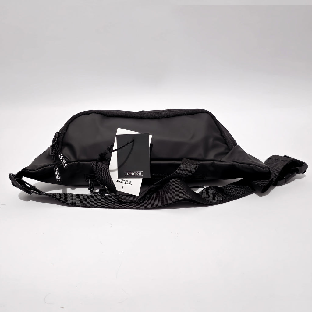 Canguro RUBTOR Black |  urbana unisex resistente a salpicaduras