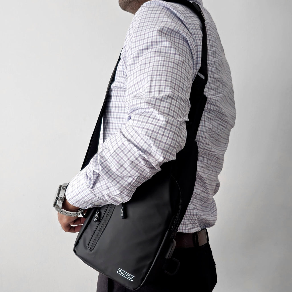 Bandolera RUBTOR Black | minimalista unisex resistente a salpicaduras - RUBTOR