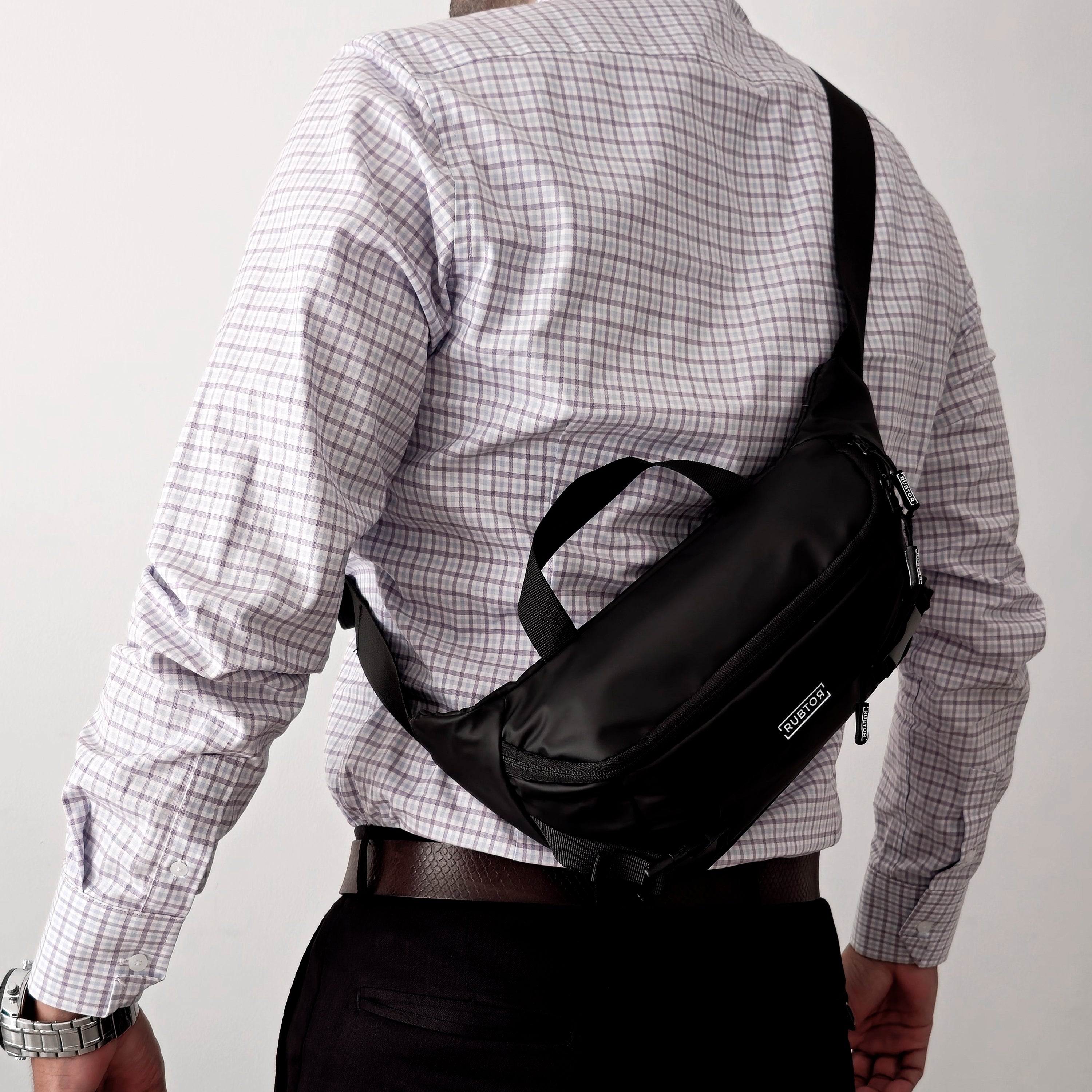 Canguro RUBTOR Black |  urbana unisex resistente a salpicaduras