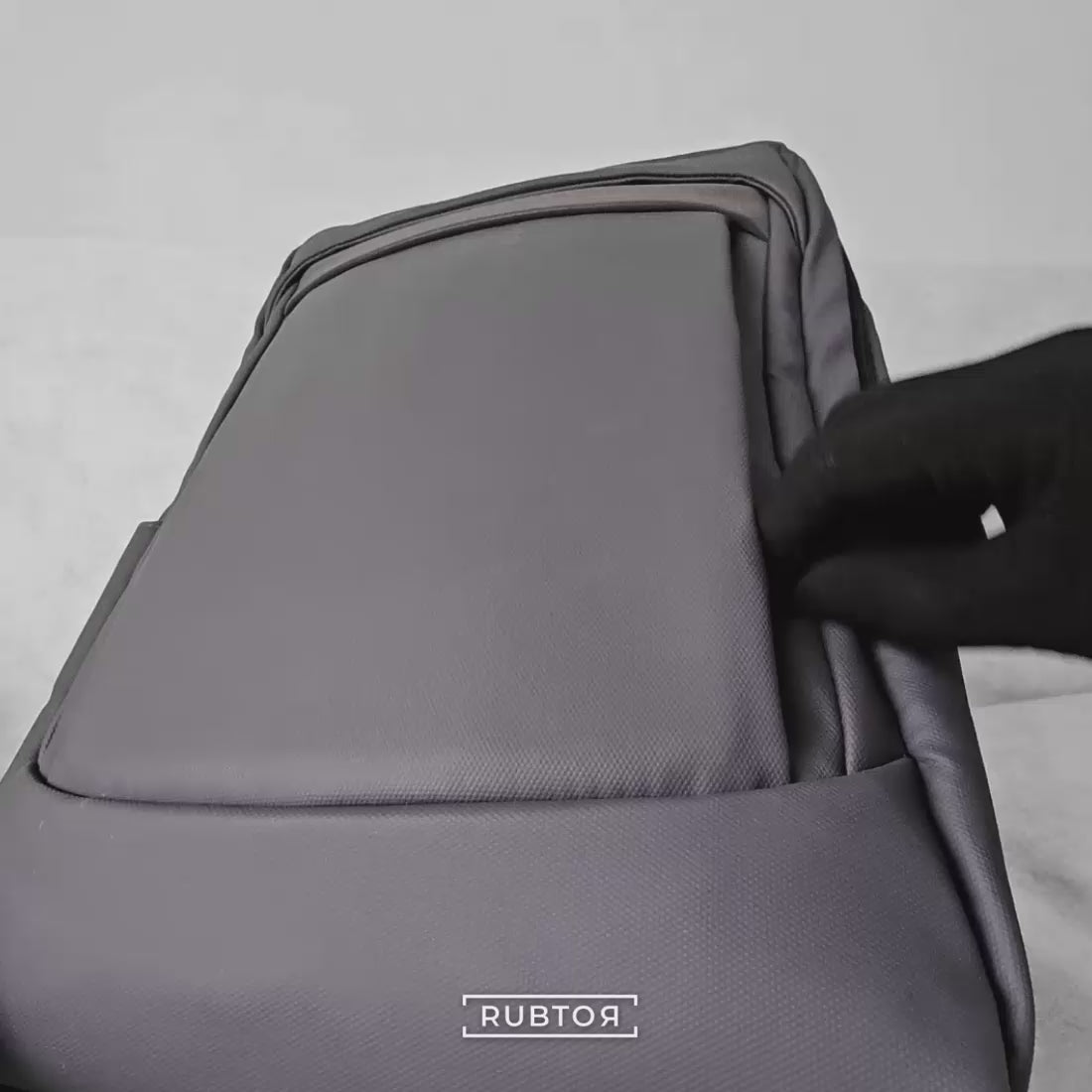 Morral Gray Rub